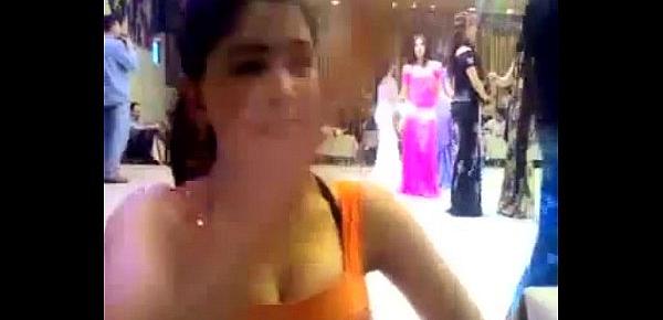  PASHTO DANCE Mujra in VIP Style 2013 -.MP4